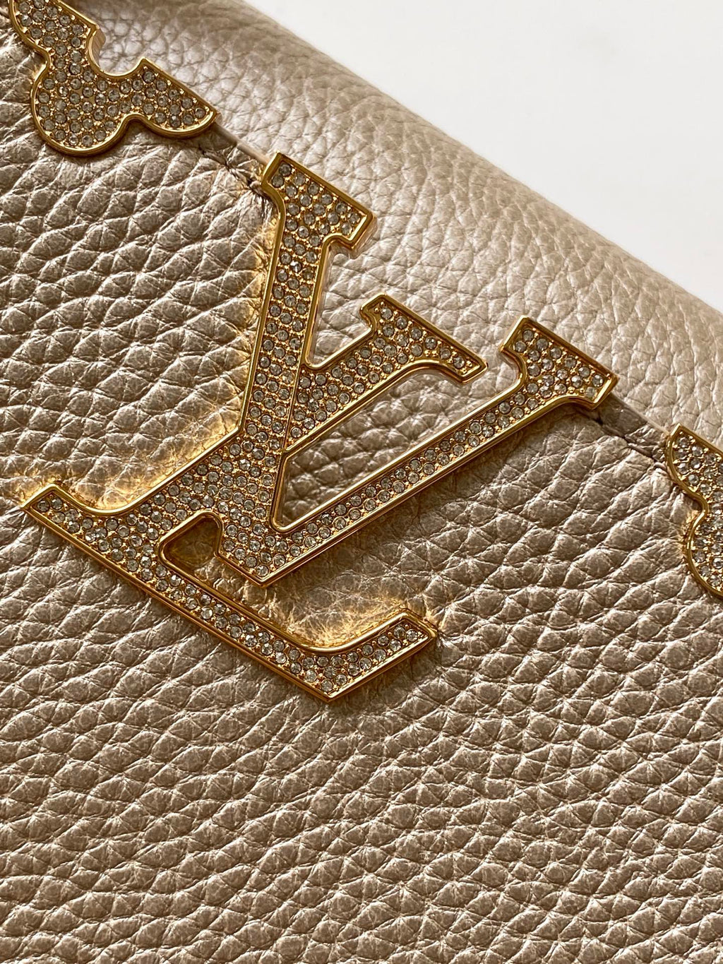 Catalogue article 726a1d6c85 — view 5