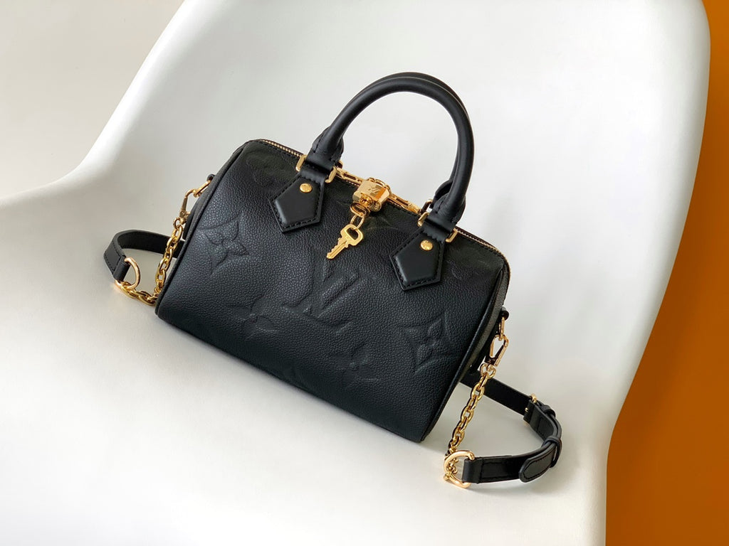 Catalogue article 95a355a663 — view 1