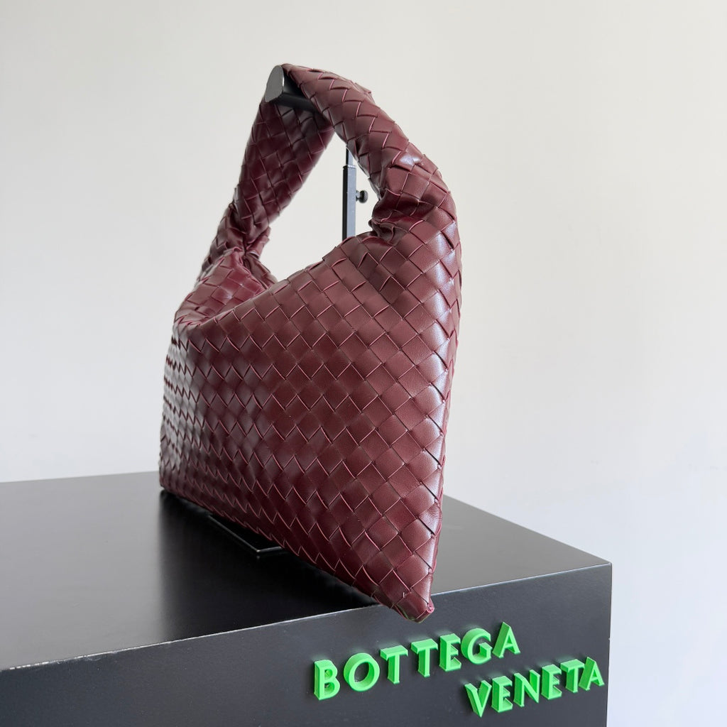 Catalogue article 924e261acb — view 2