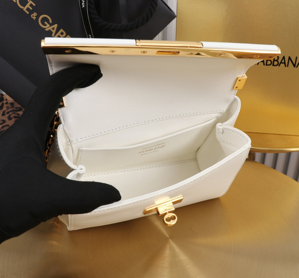 Catalogue article 33f772d2ba — view 5