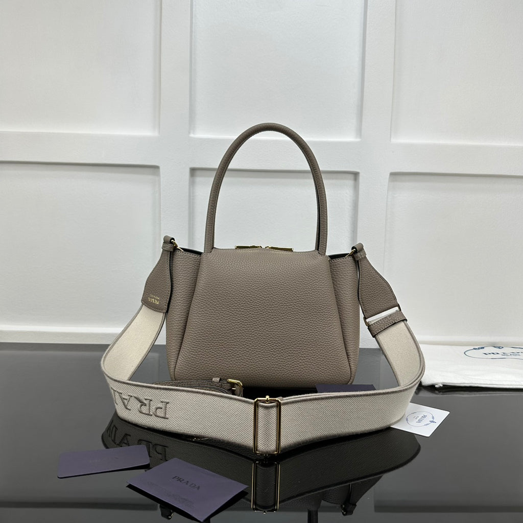 Catalogue article bfa16fb137 — view 3