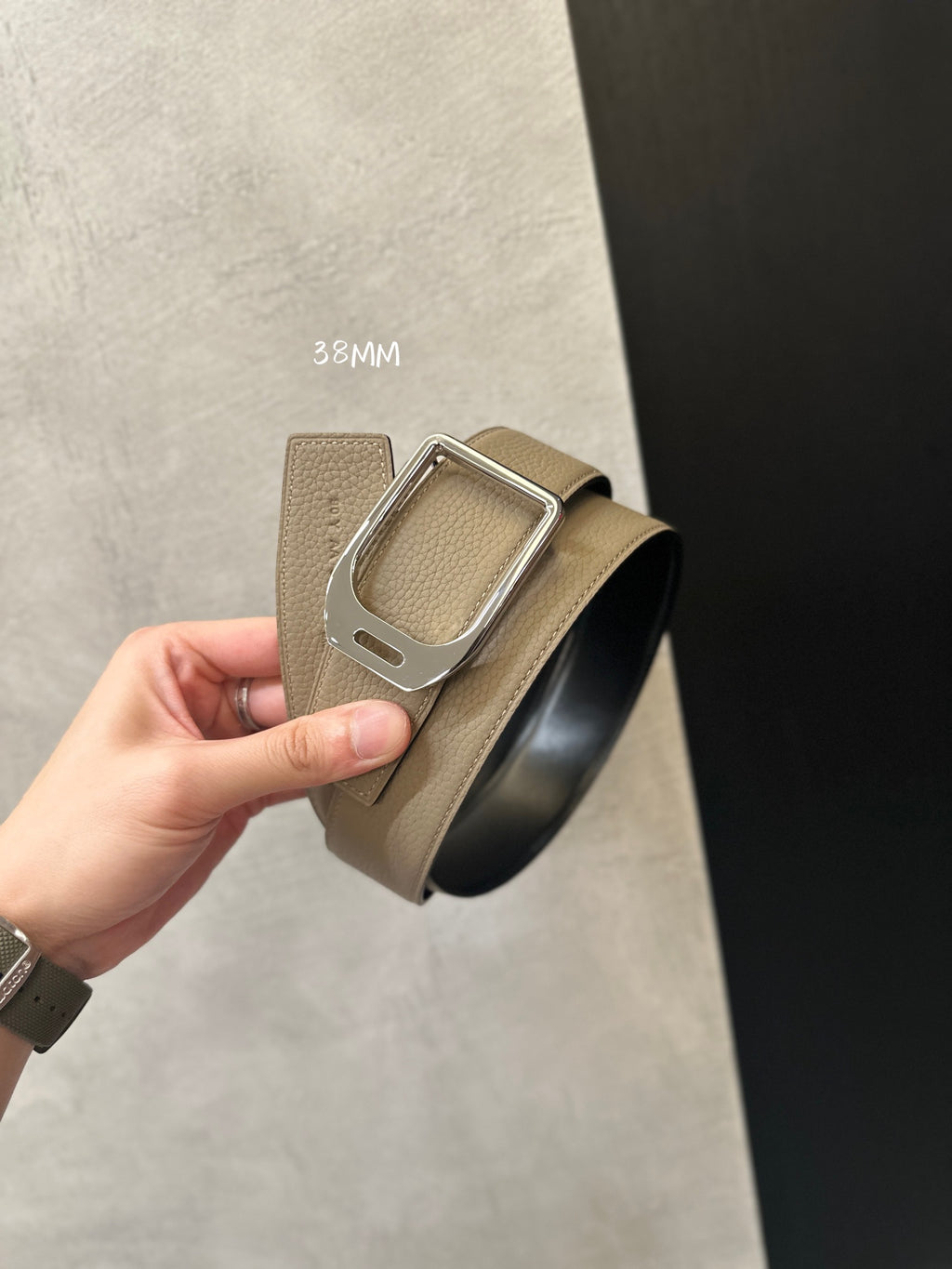 Catalogue article 3c7f64e194 — view 5