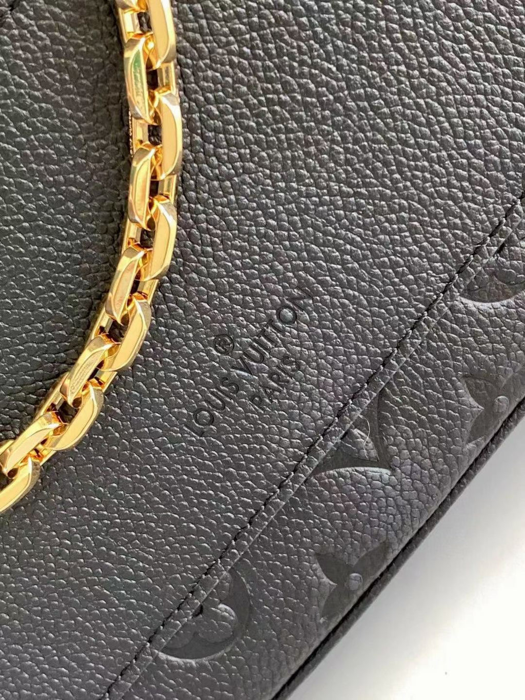 Catalogue article 3e4c703707 — view 6