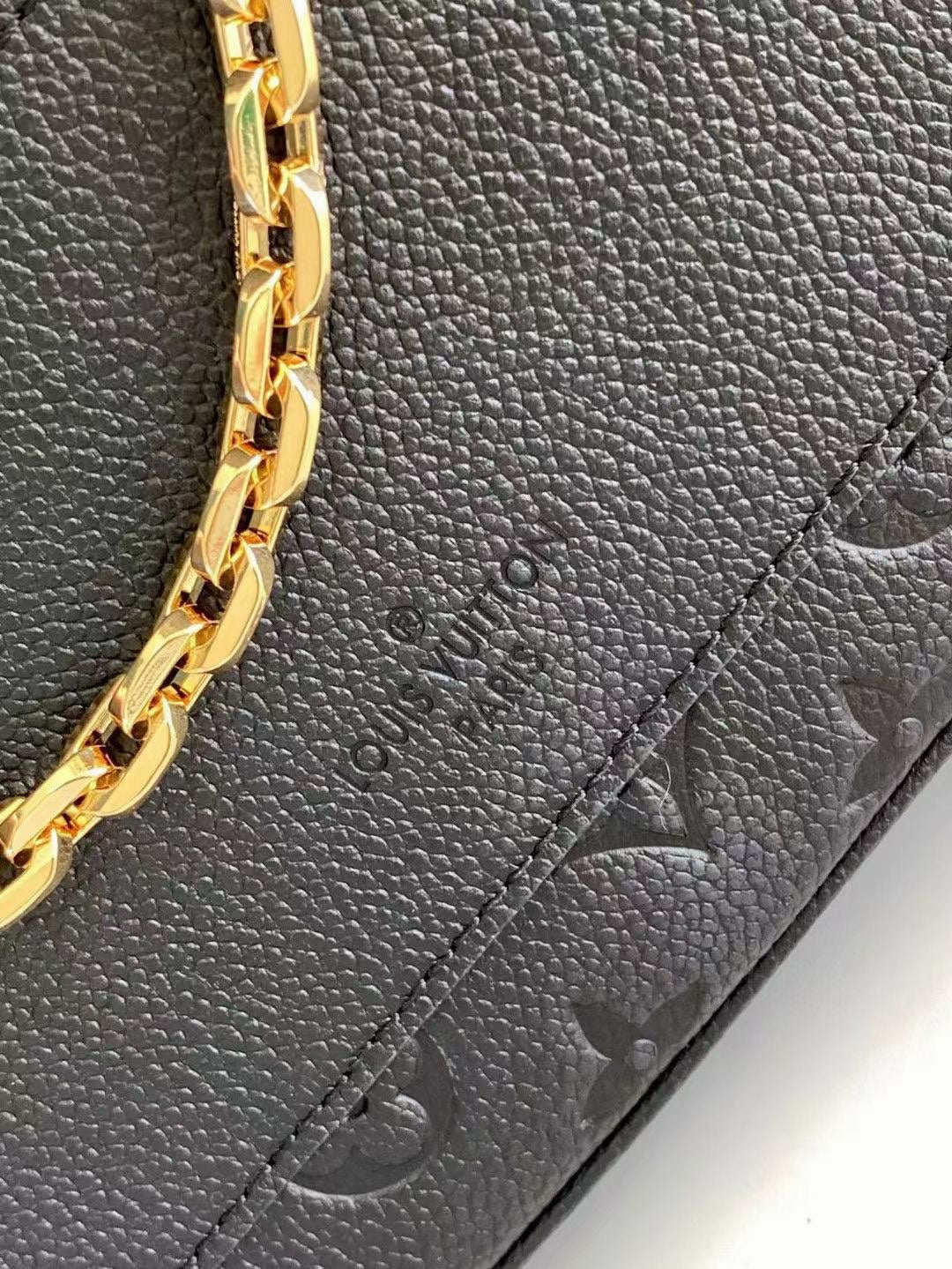Catalogue article 3e4c703707 — view 6