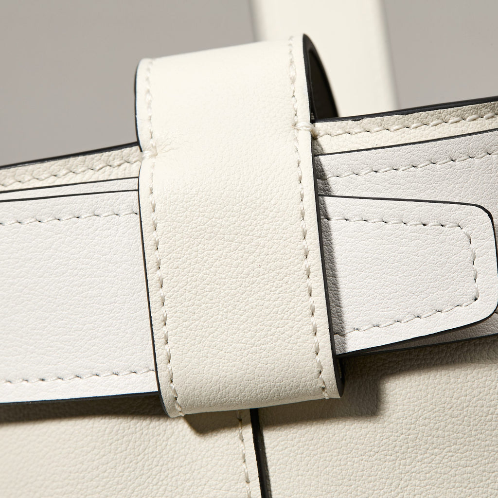 Catalogue article b8fb0d28ca — view 7