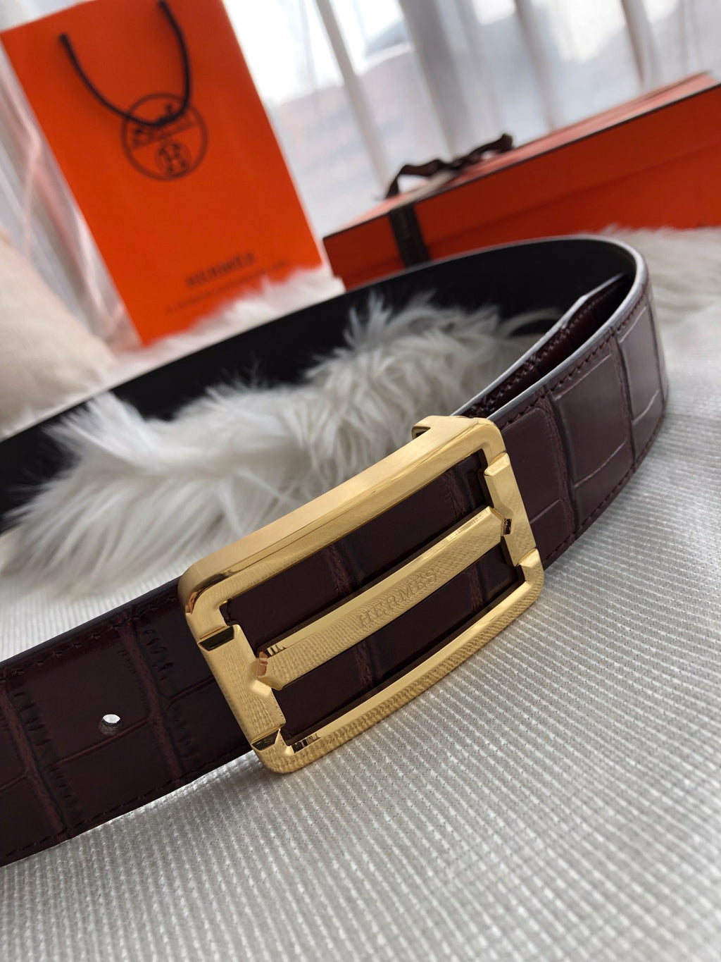 Catalogue article 2d24c3f3b4 — view 3