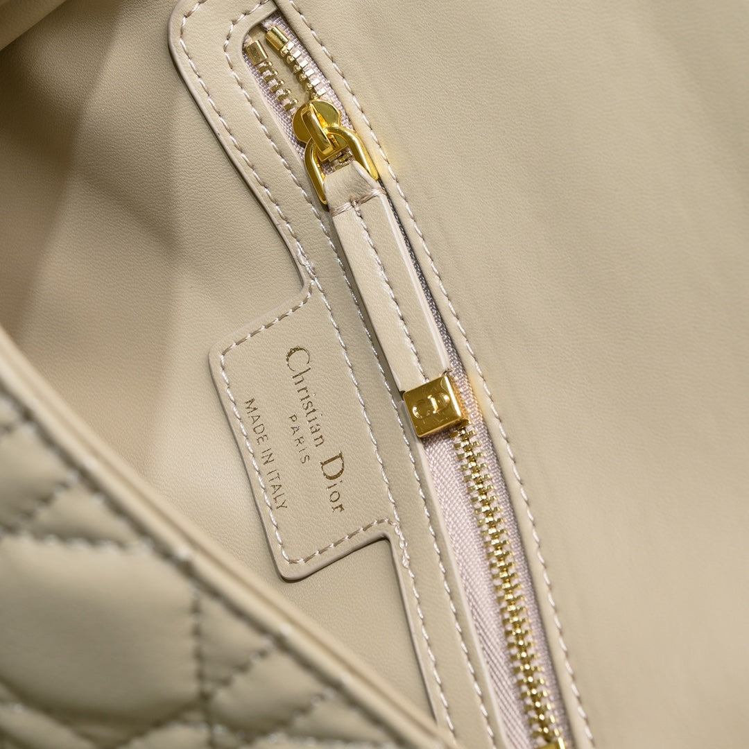 Catalogue article 1c2ad7b74a — view 9
