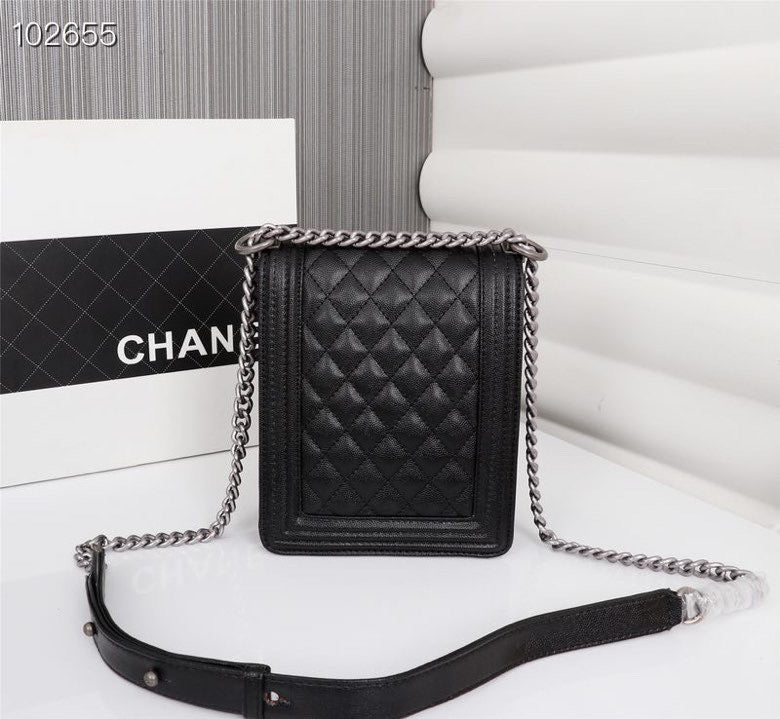 Catalogue article 185b01b532 — view 2
