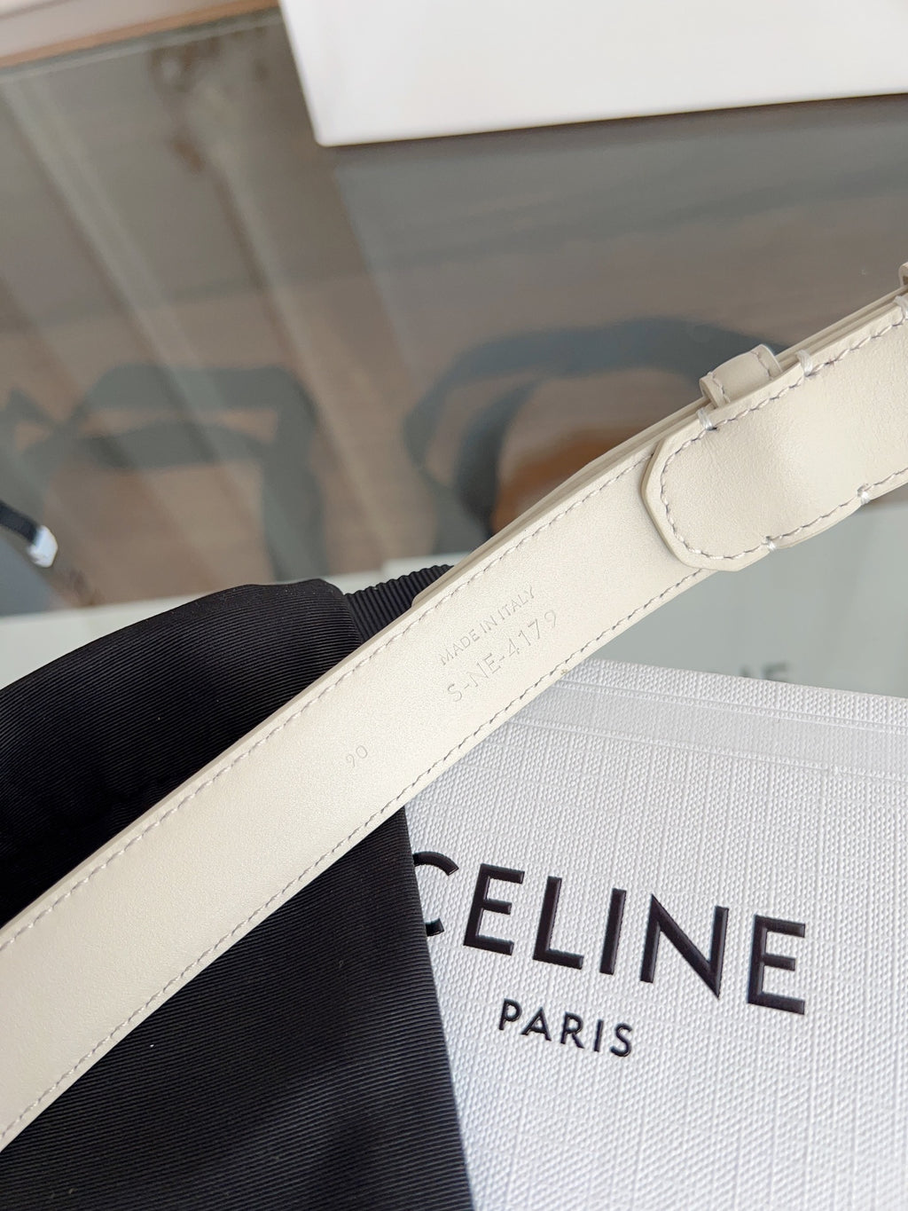 Catalogue article 8471559b2d — view 8
