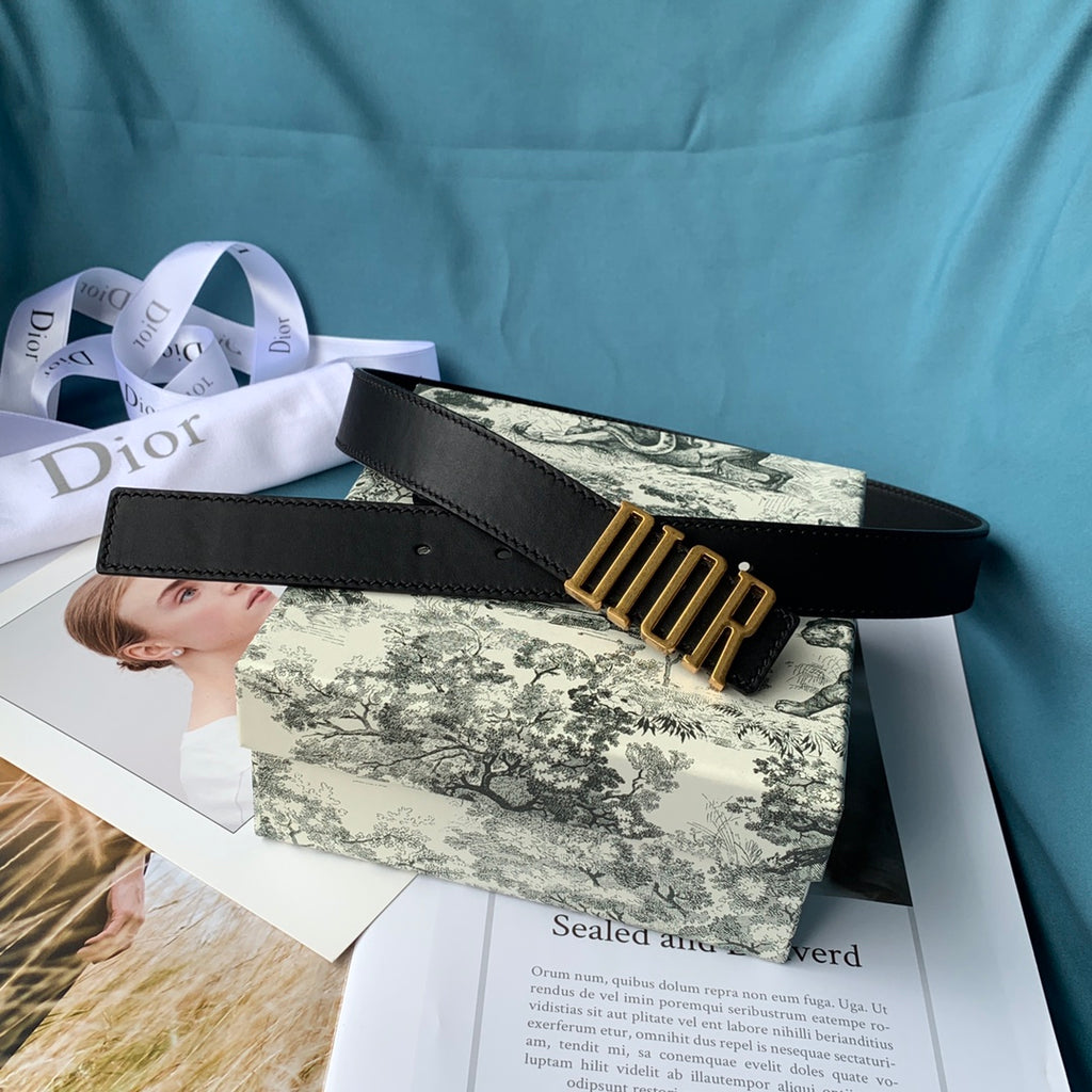 Catalogue article 0bdb608230 — view 1