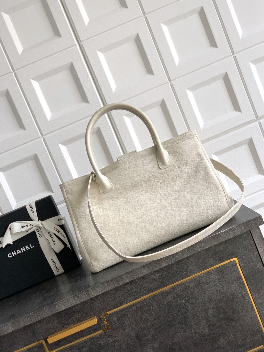 Catalogue article 81610022a3 — view 3