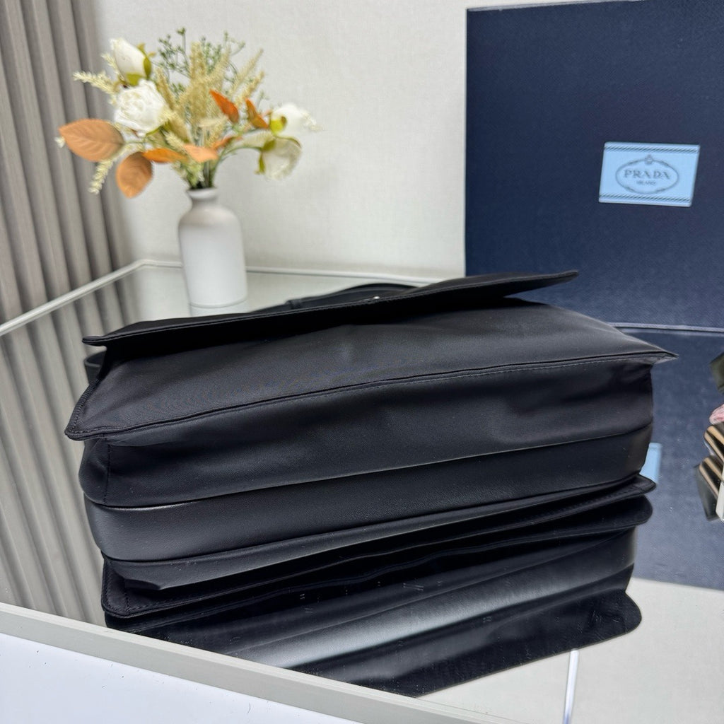 Catalogue article 3e0bb239a9 — view 4