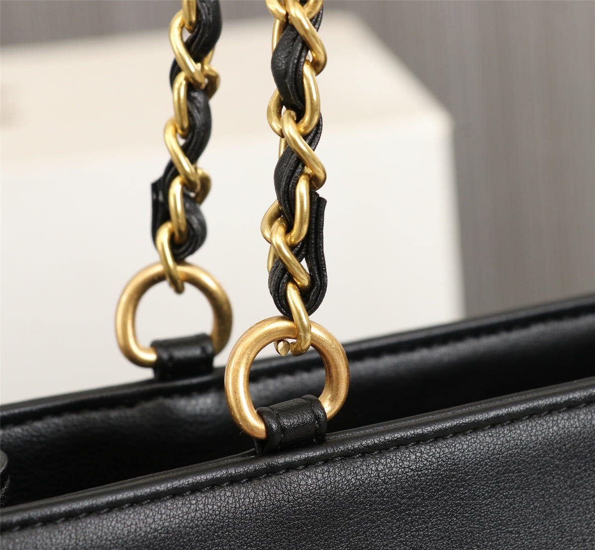 Catalogue article 84b2eedb08 — view 6