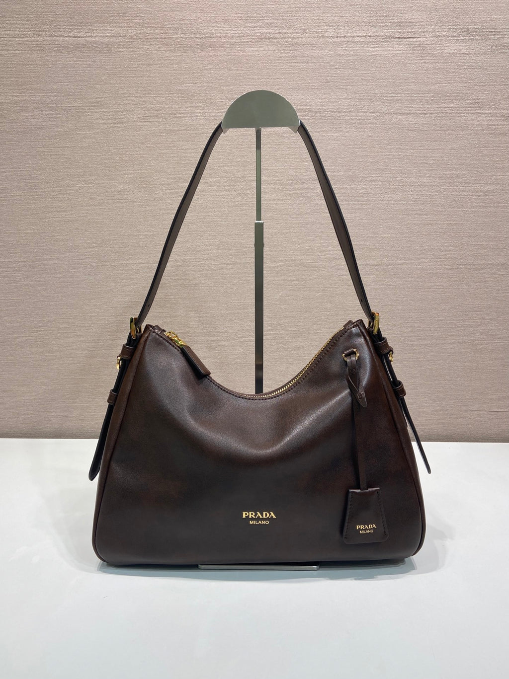Catalogue article cf19ebef13 — view 1