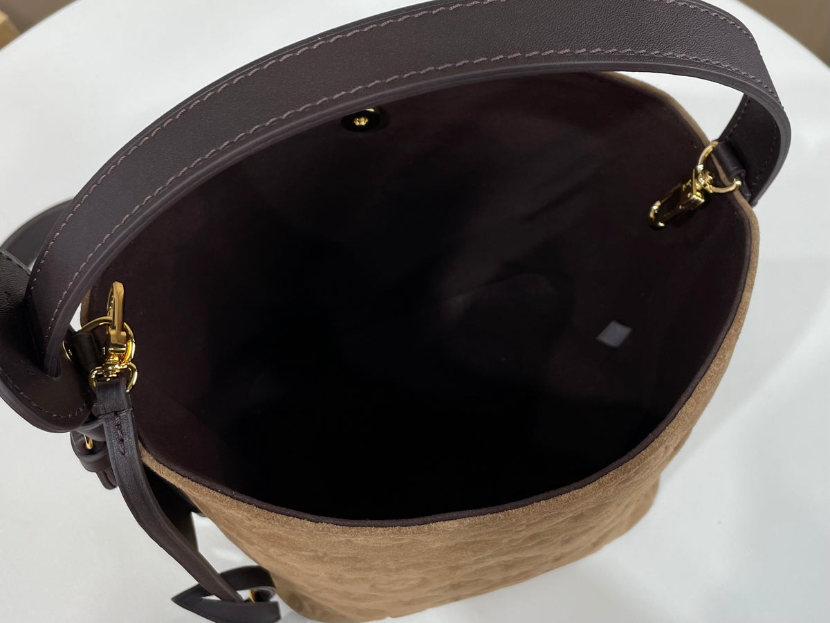 Catalogue article 0b8df90339 — view 11
