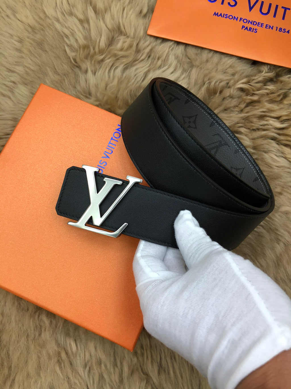 Catalogue article c359319a79 — view 6