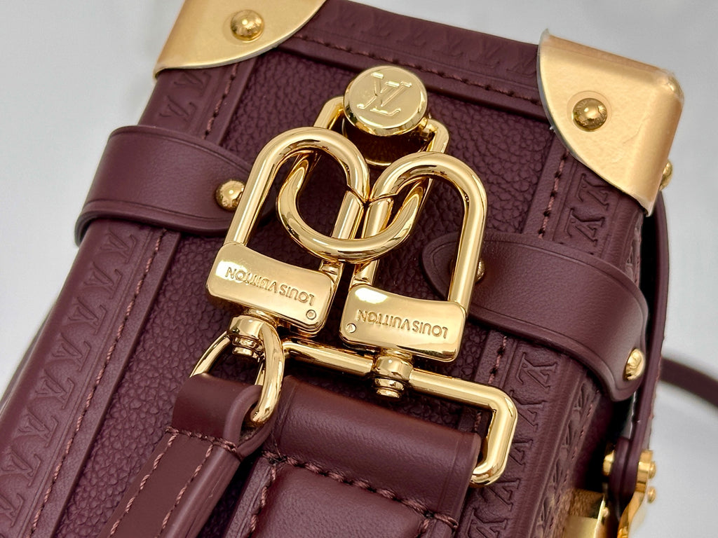Catalogue article a572a6136e — view 6