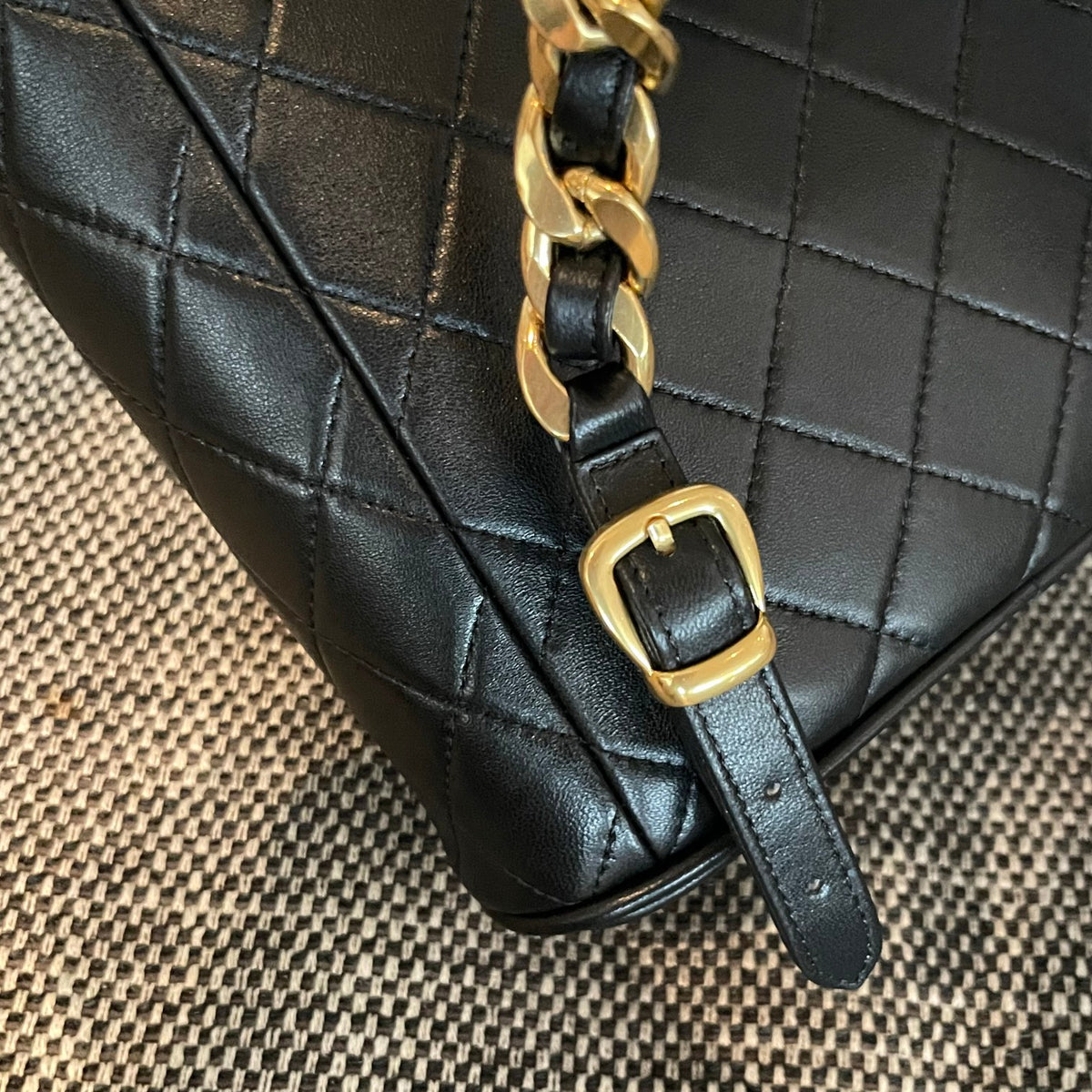 Catalogue article b670cc93fb — view 8