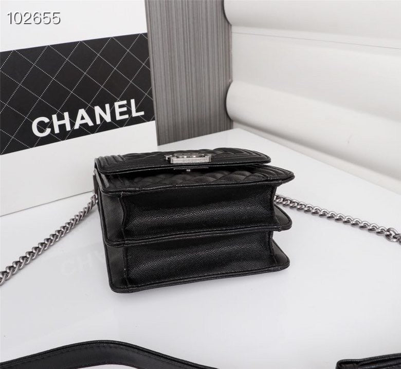Catalogue article 185b01b532 — view 4
