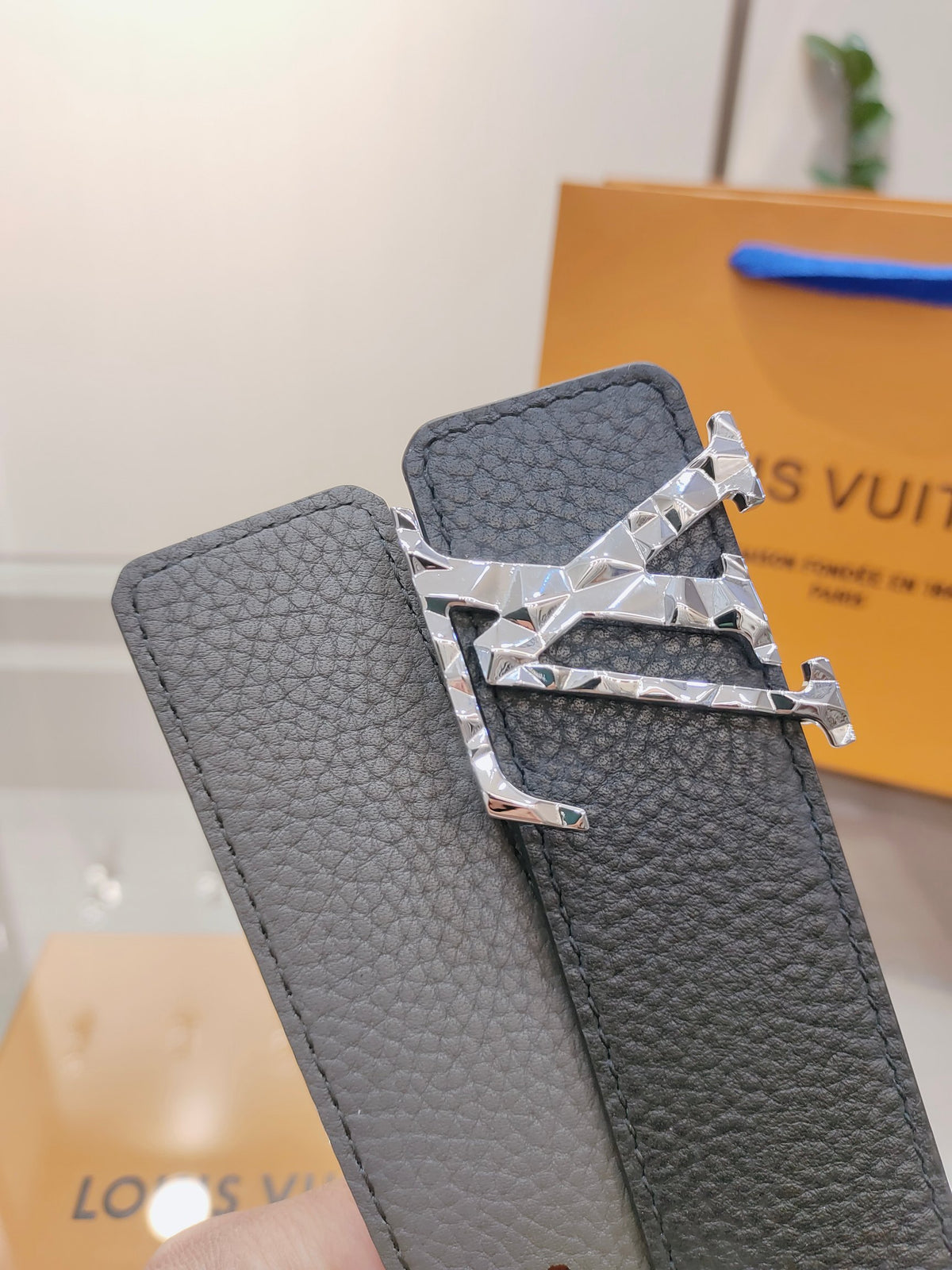 Catalogue article a333b3eb7d — view 5