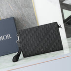 Dior A5 Triangle Pouch - Black Dior Oblique Jacquard — Article 468