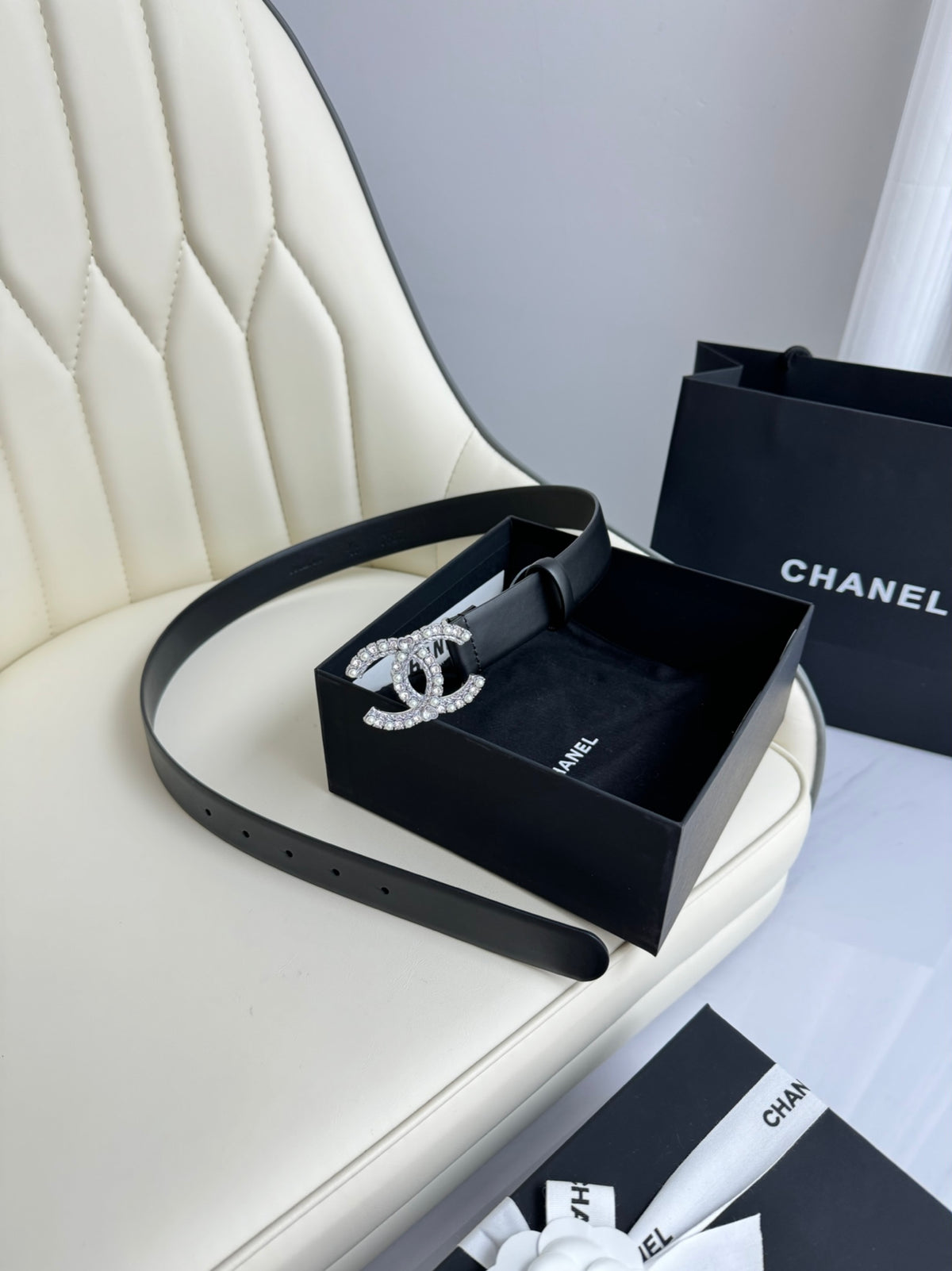 Catalogue article ef07555819 — view 2