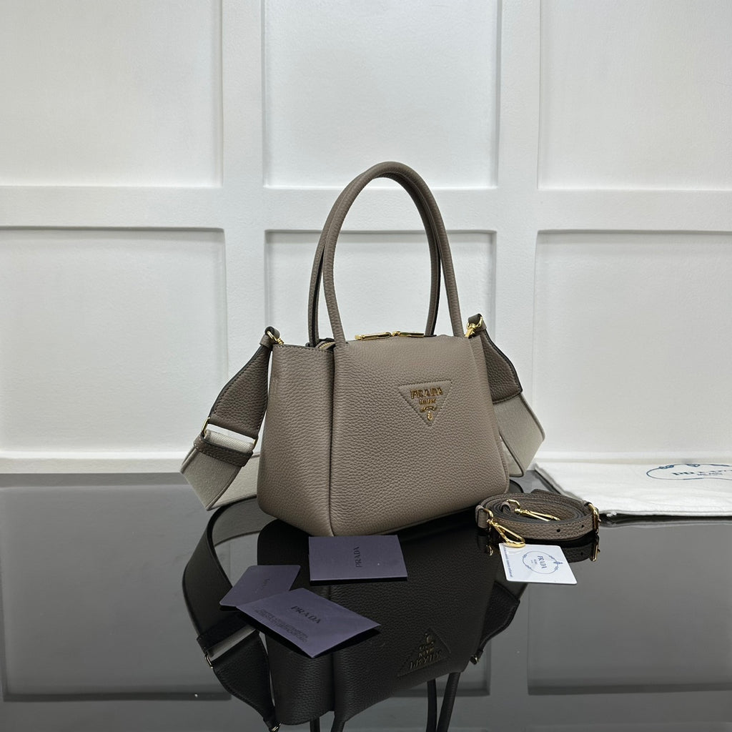 Catalogue article bfa16fb137 — view 2