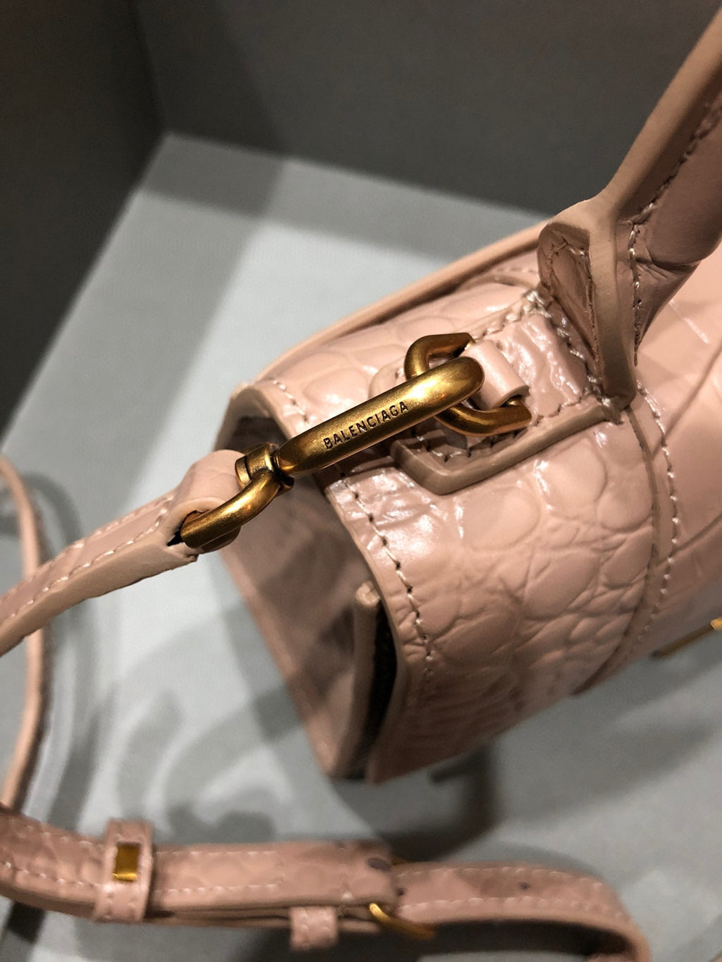 Catalogue article 38fd305c53 — view 6