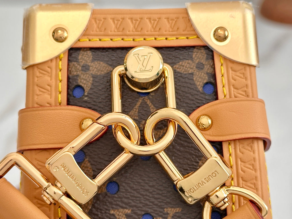 Catalogue article 4cb47714bd — view 6