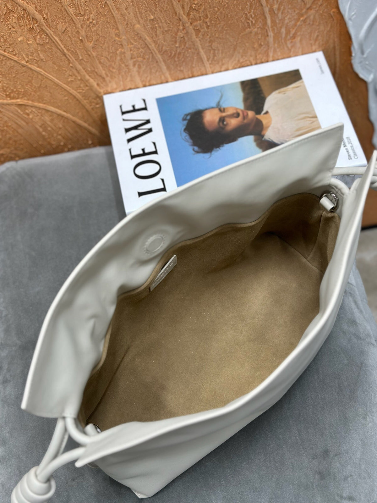 Catalogue article f25a88f7dc — view 8