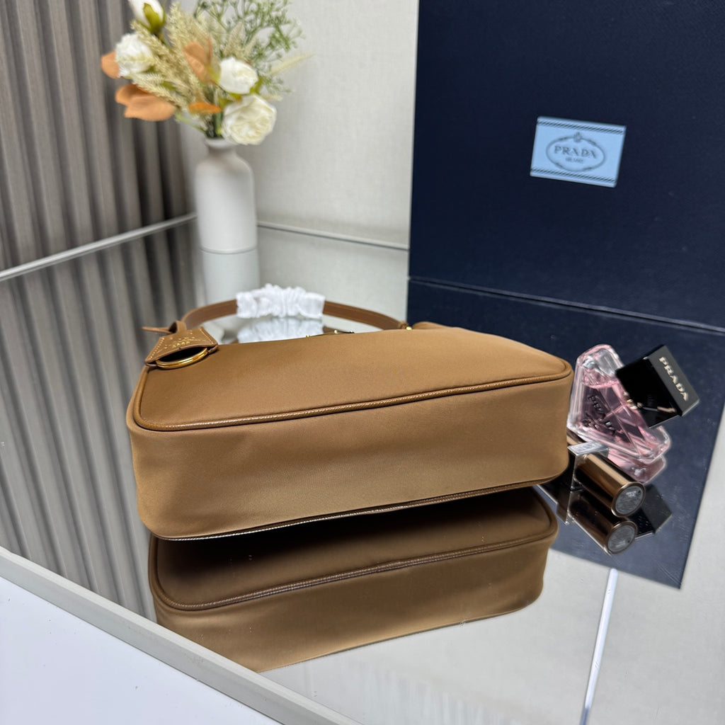 Hobo Shoulder Bag — 1N204M — Tan — view 4