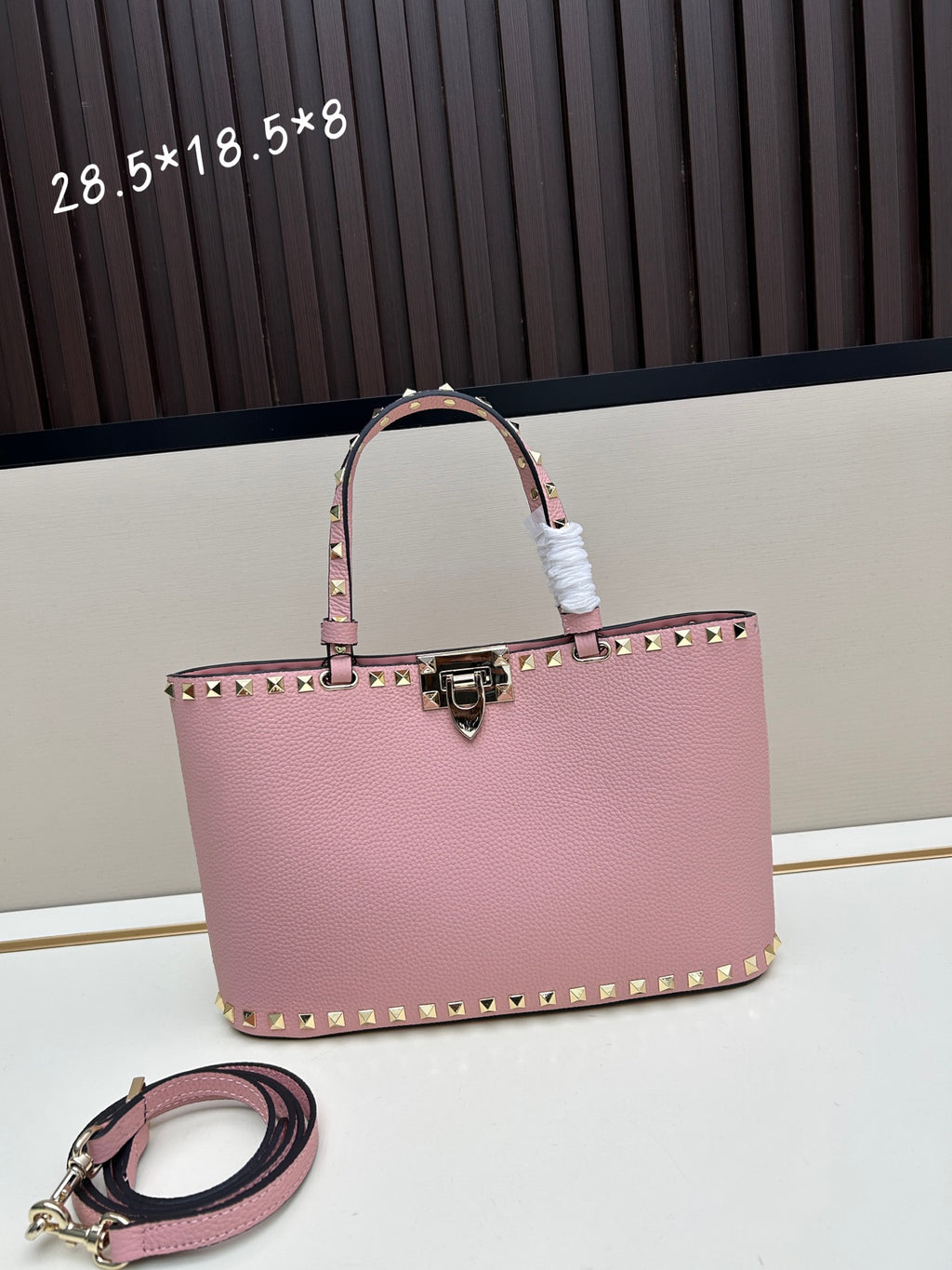 Catalogue article d31c3dc5b9 — view 1