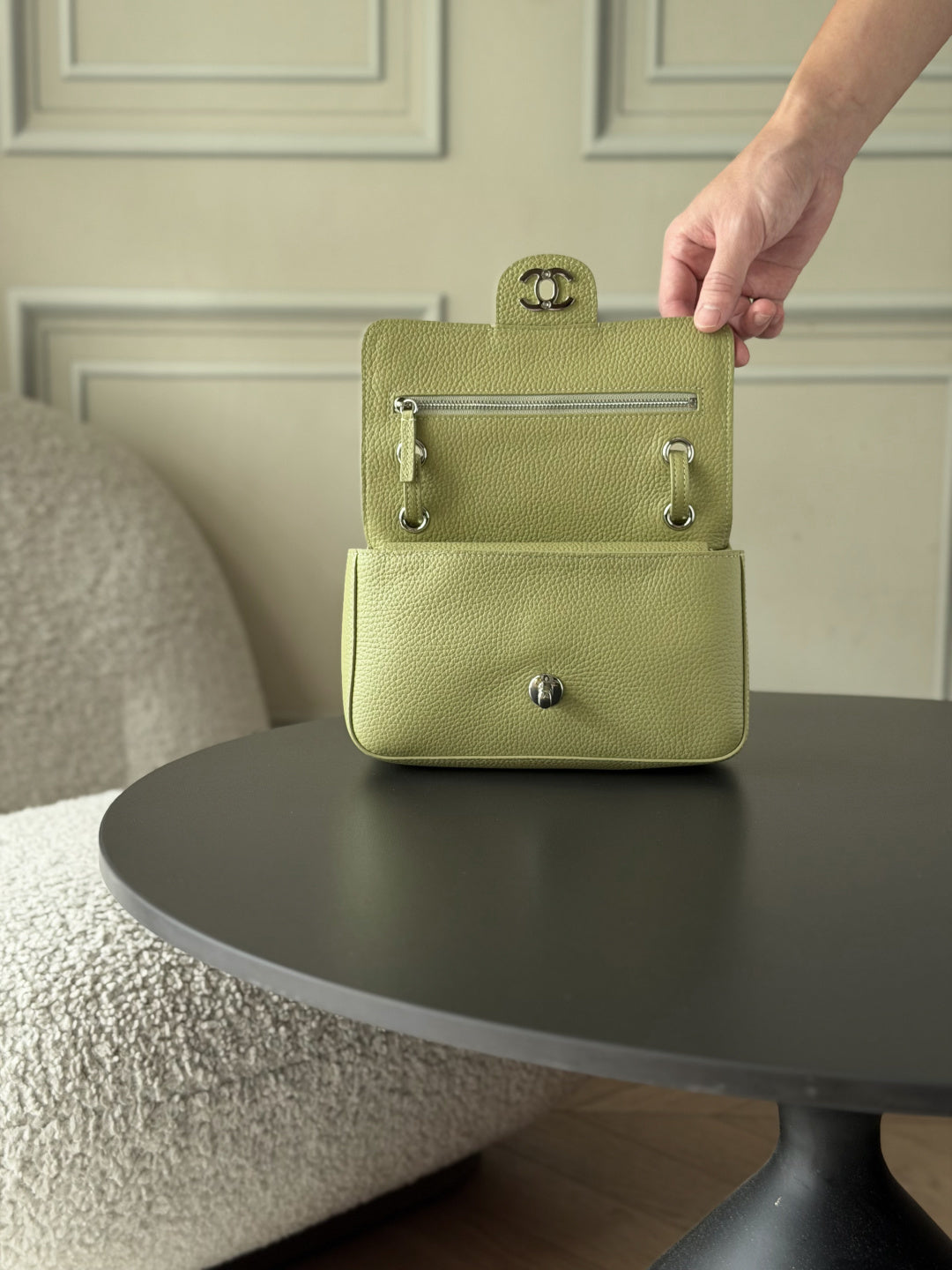 Catalogue article 1f77159247 — view 6