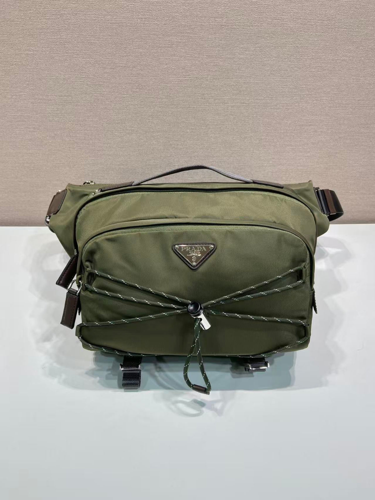 Catalogue article 90d563e80b — view 1