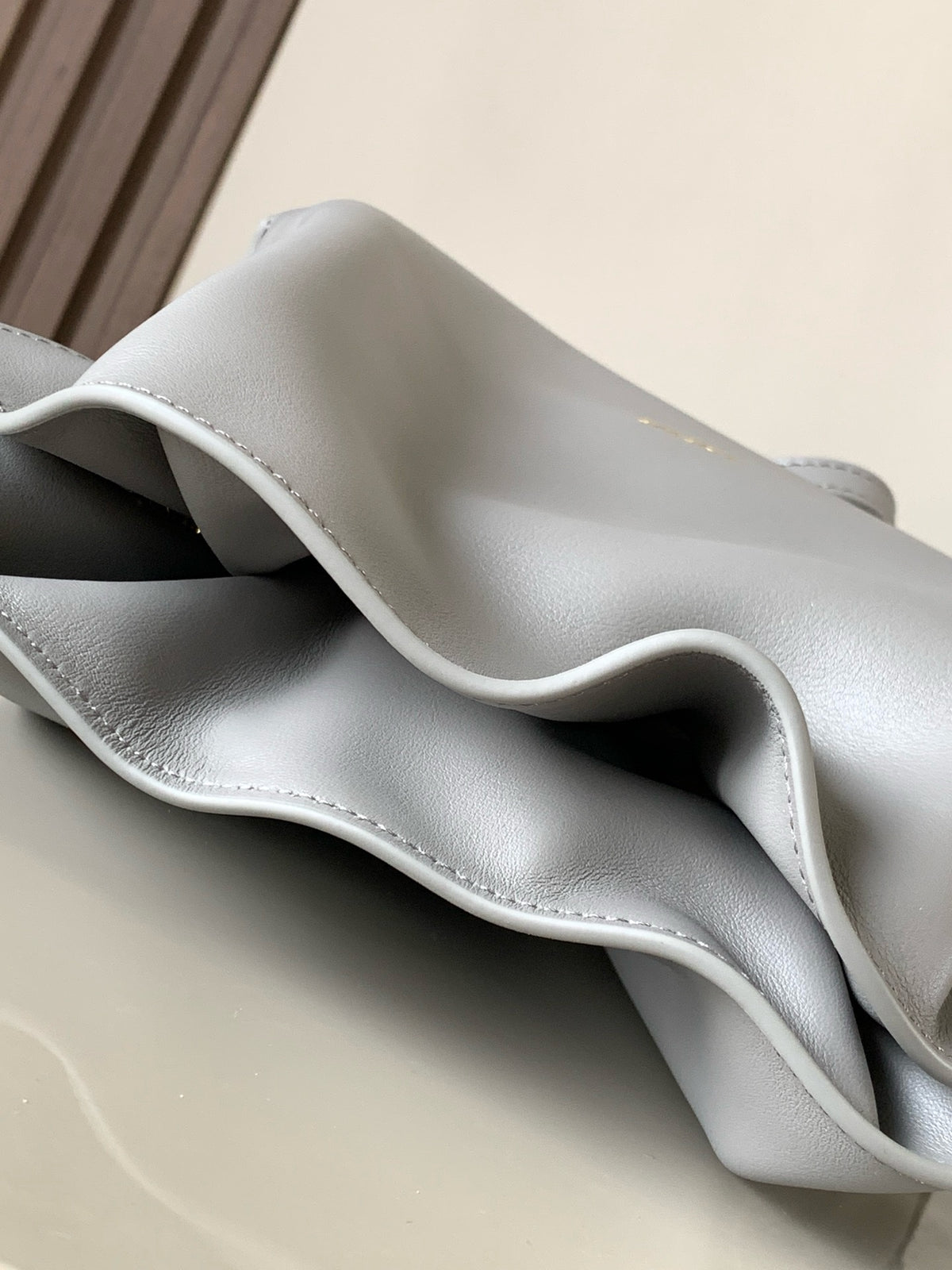 Catalogue article 376843e879 — view 7