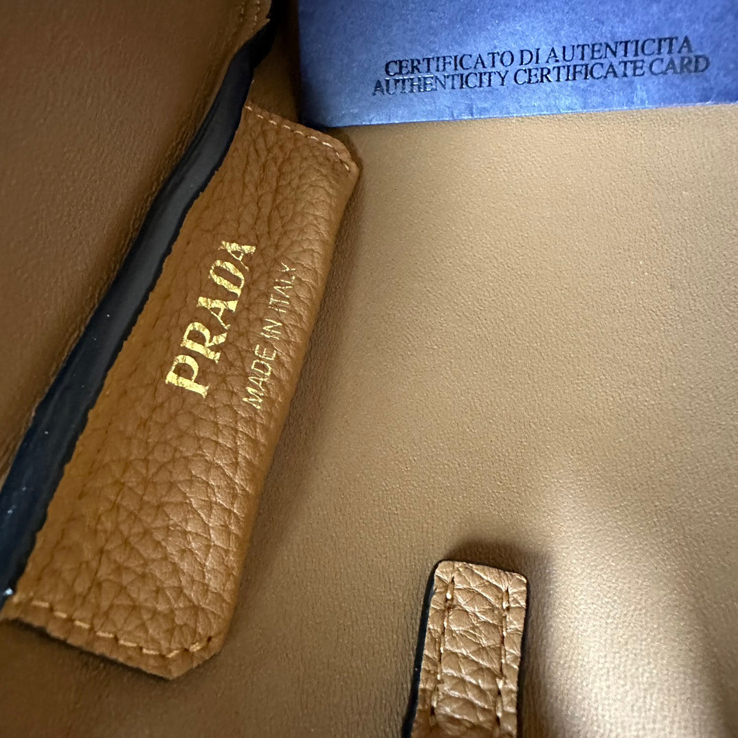 Catalogue article a2a8b72410 — view 8