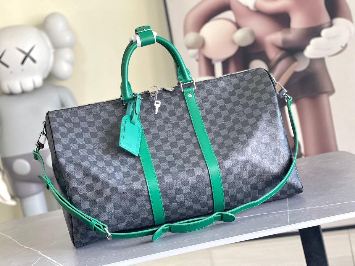 Catalogue article cbd3a86d0e — view 1