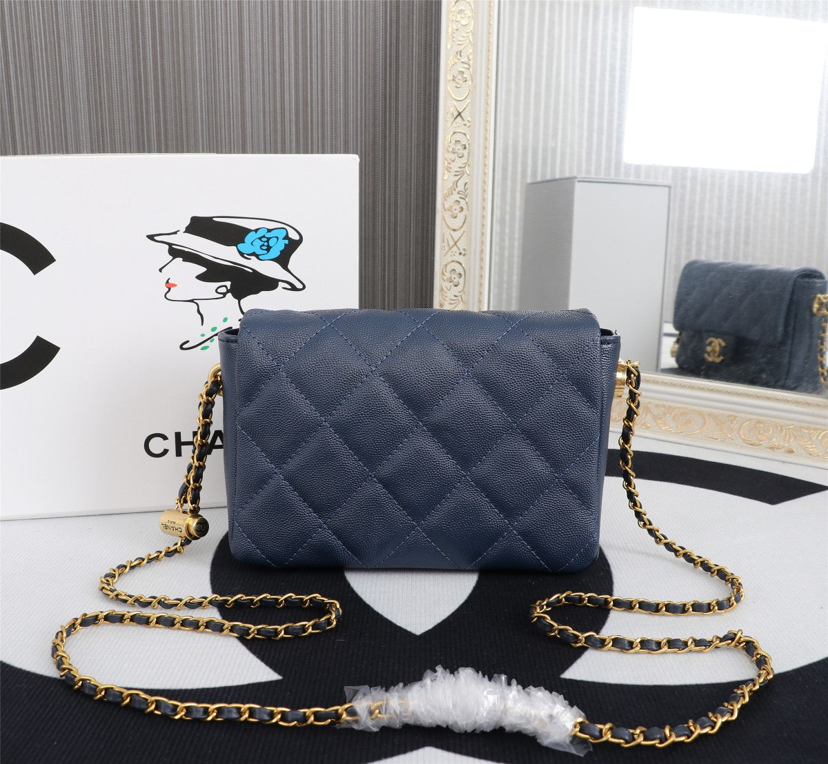 Catalogue article 37428915e2 — view 2