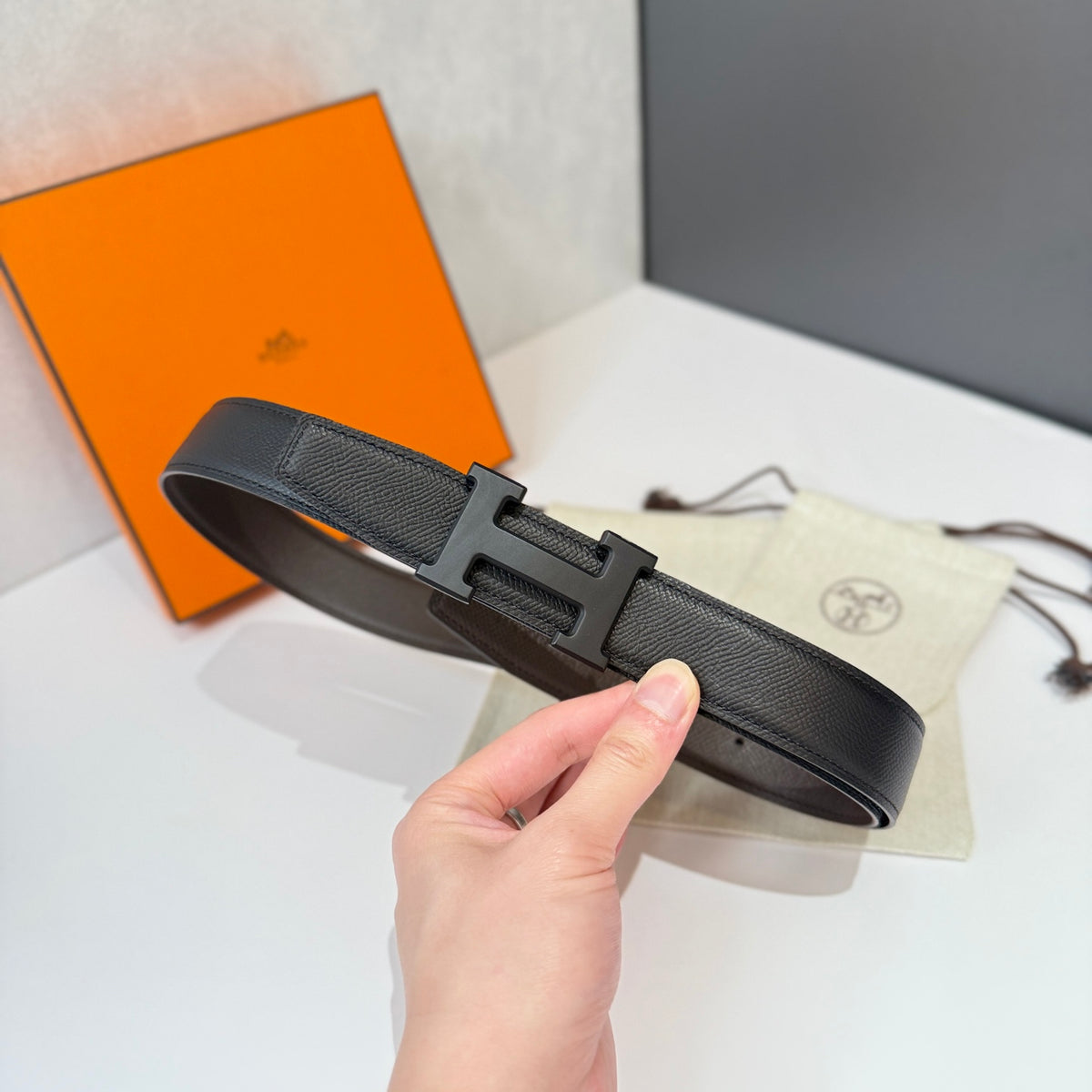 Catalogue article 8a41525198 — view 2