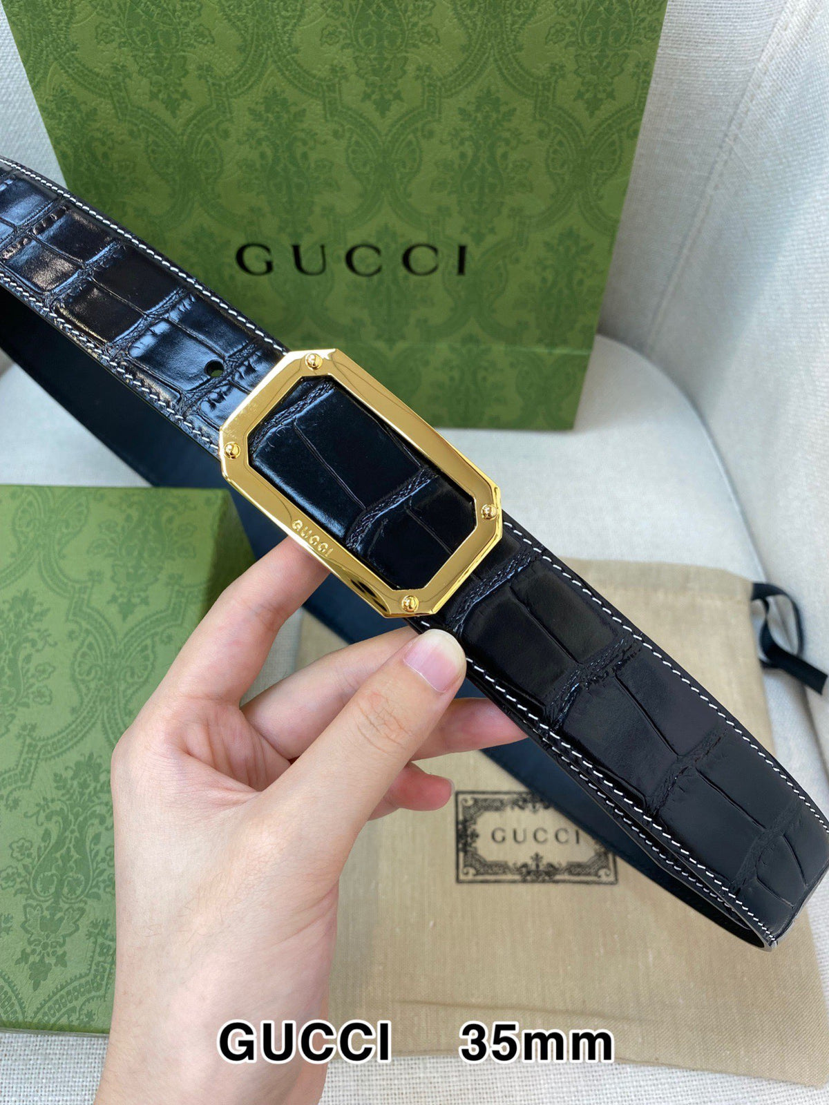 Catalogue article 53b8c116e9 — view 2