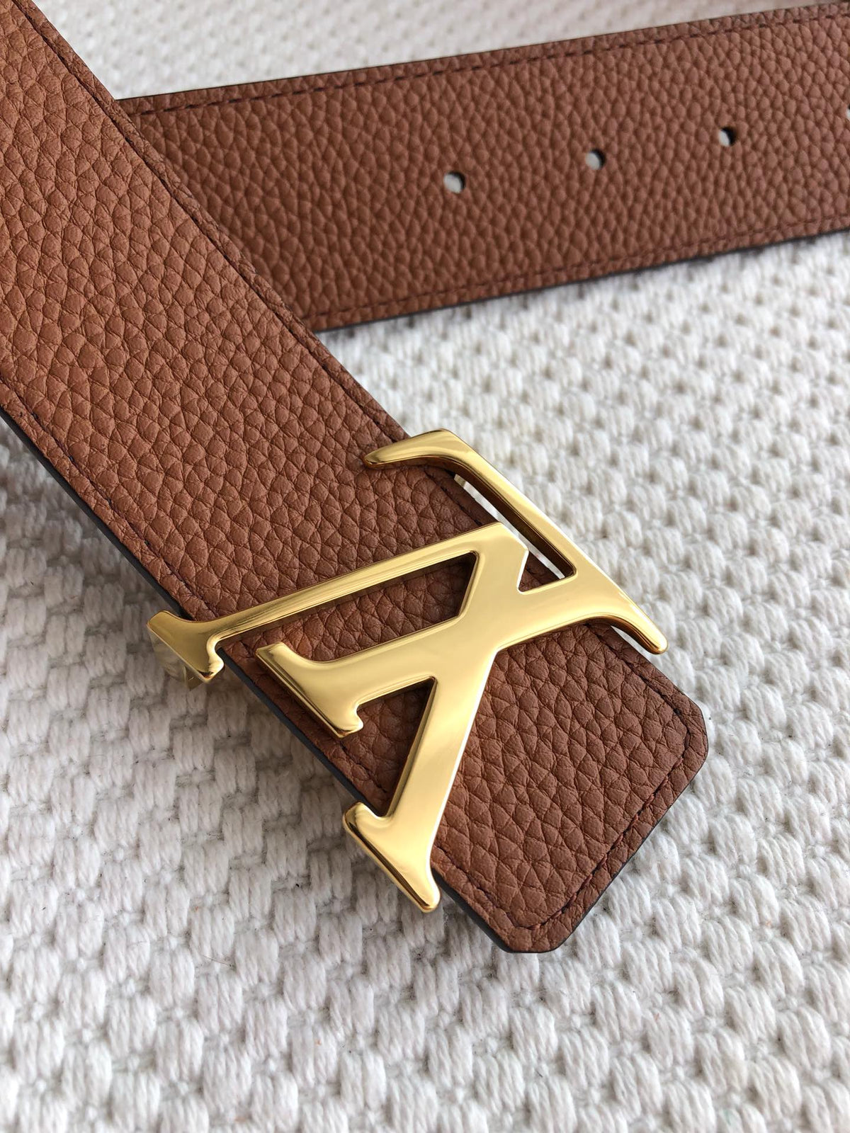 Catalogue article 71ba9f5dc3 — view 2