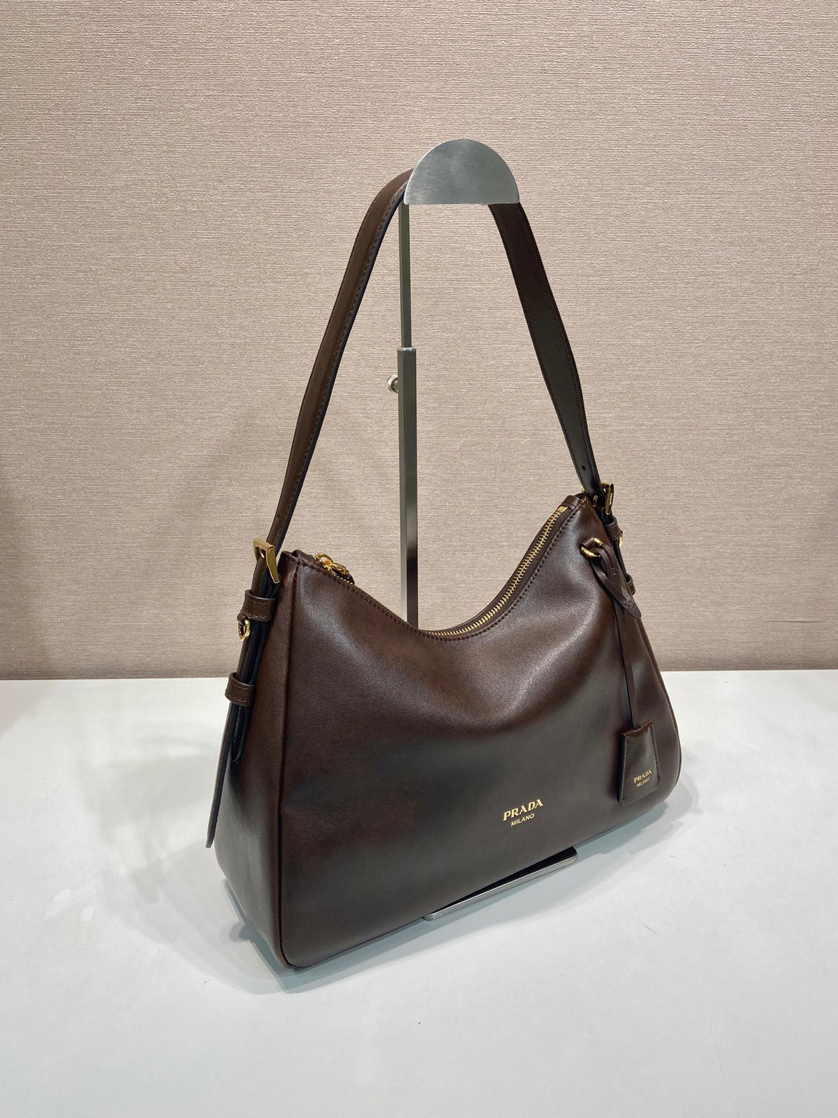 Catalogue article cf19ebef13 — view 2