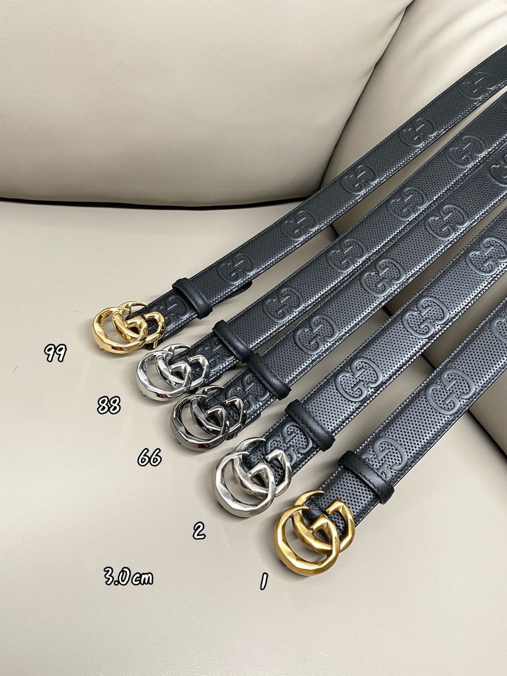 Catalogue article 9b60a206ec — view 8