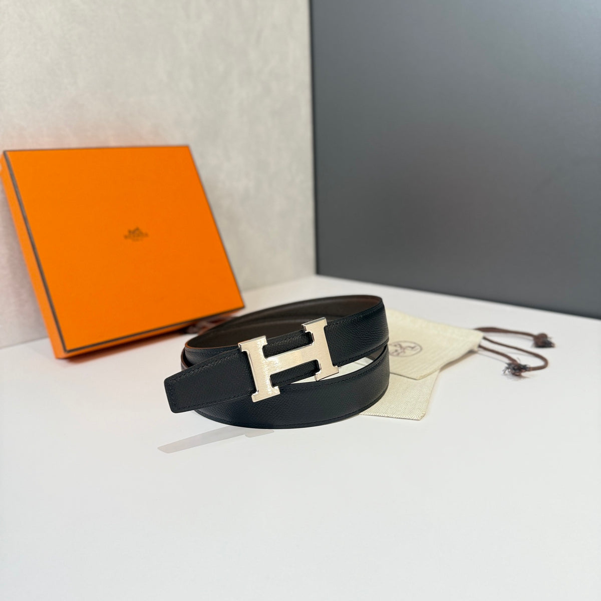 Catalogue article 5e9b8e9f0c — view 1