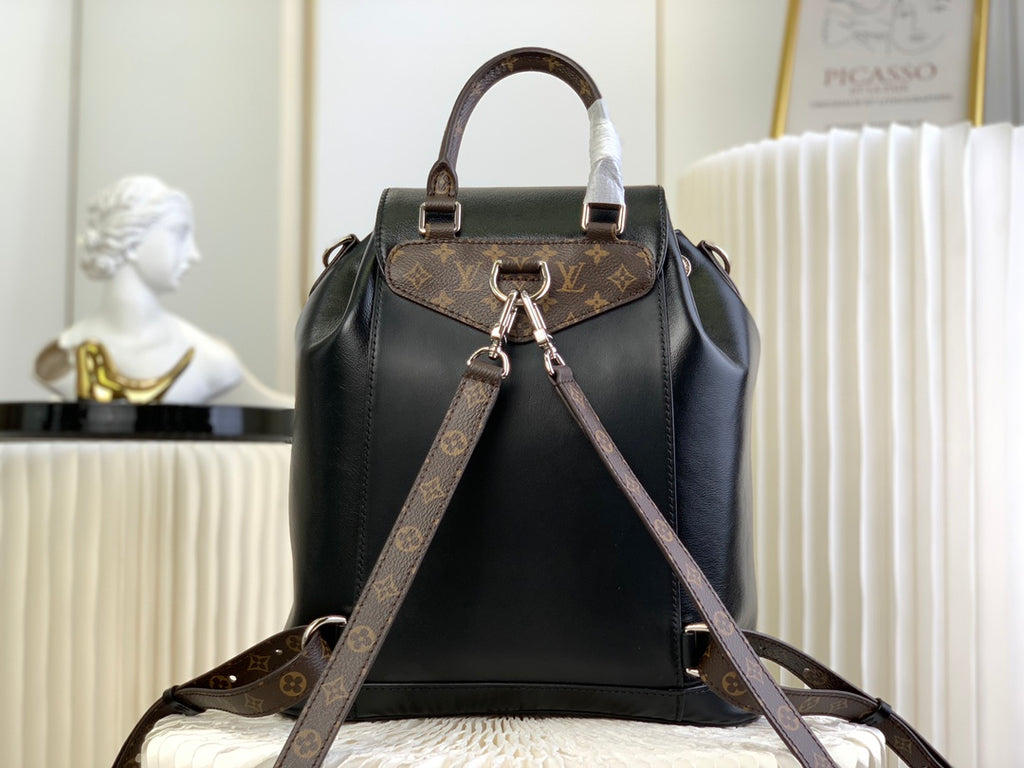 Catalogue article 082d879597 — view 3