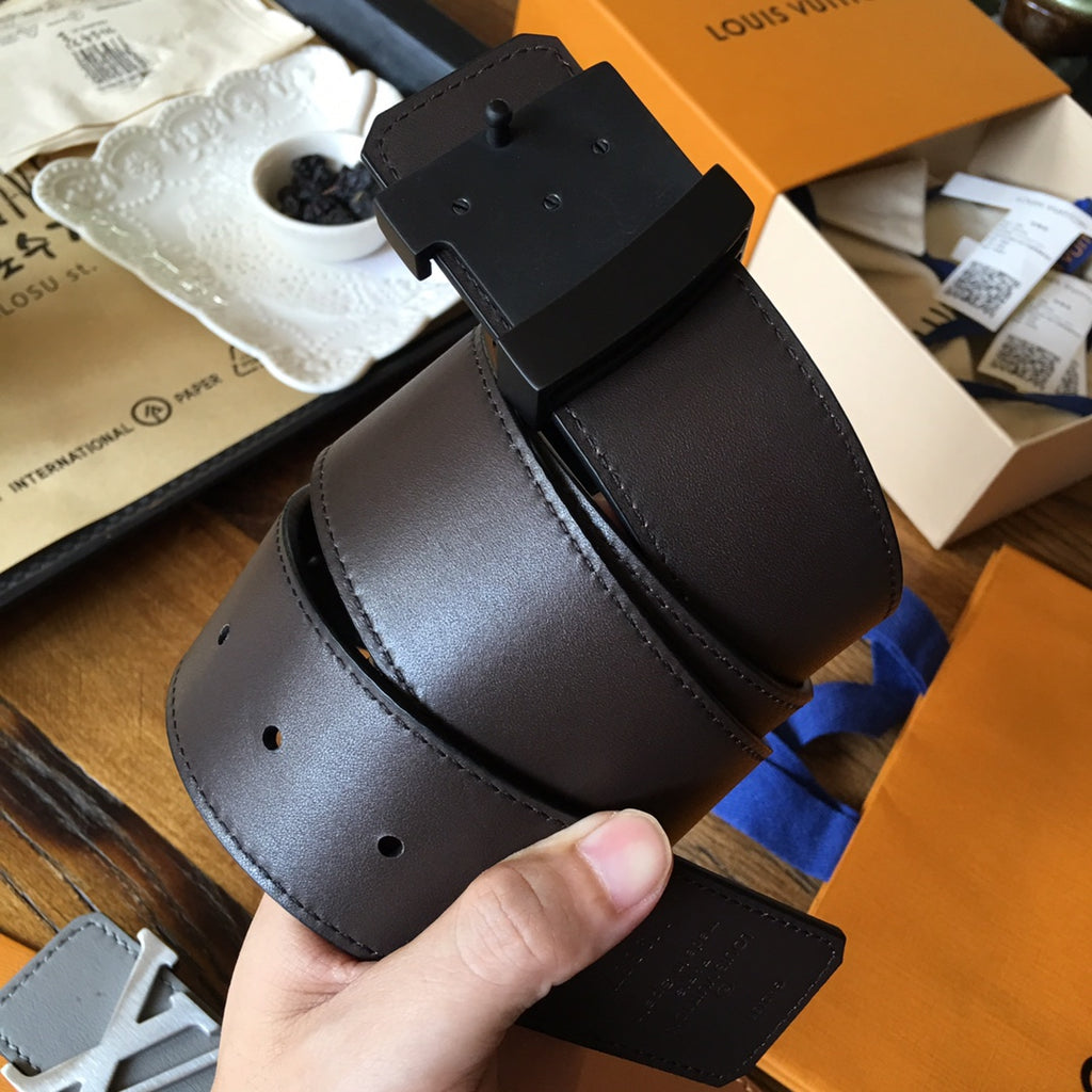 Catalogue article b2fc3ff6bf — view 2