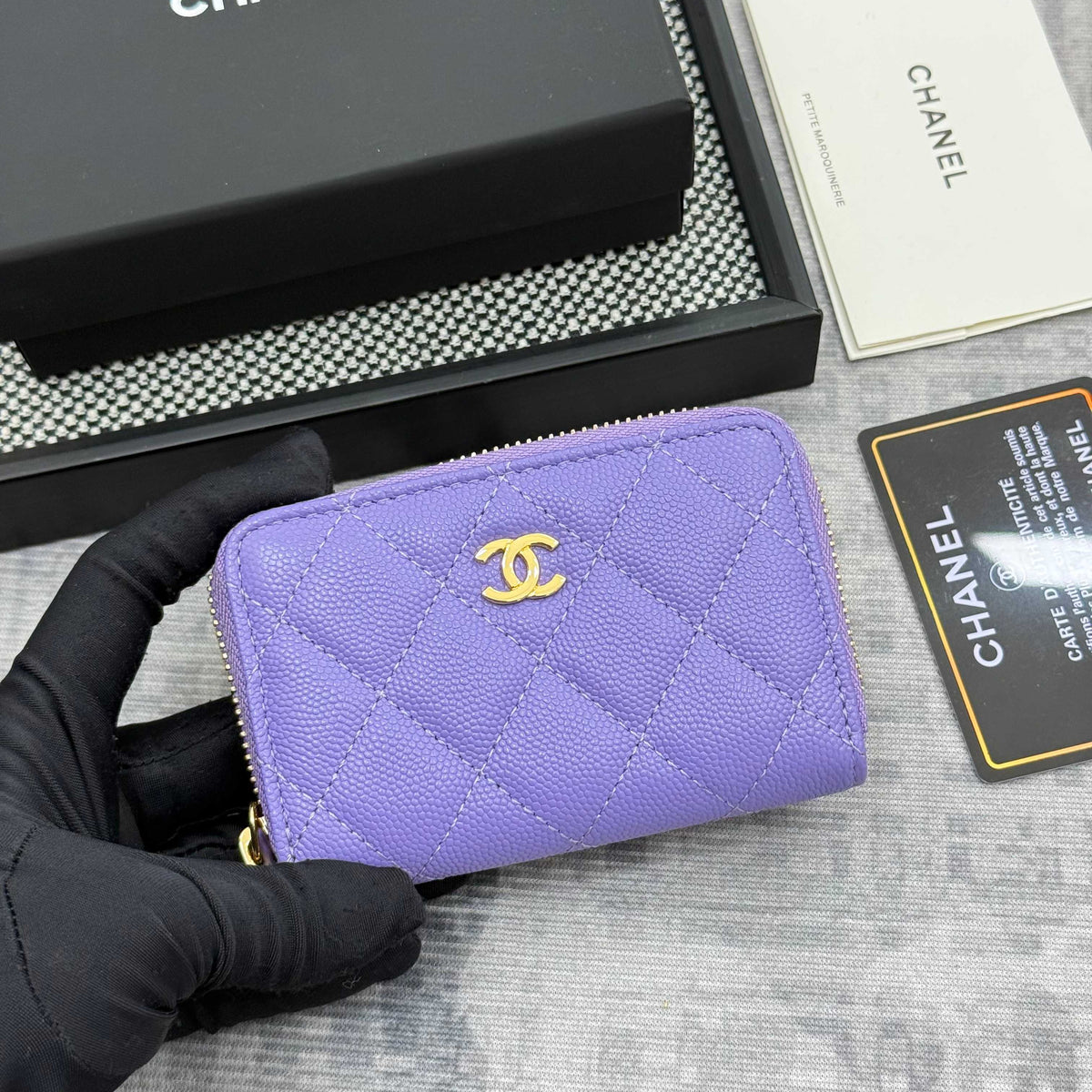 Catalogue article bcd41b7d1f — view 2
