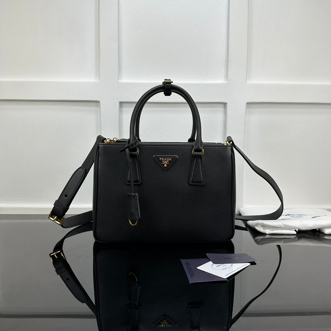 Catalogue article 5c9c5e0608 — view 1