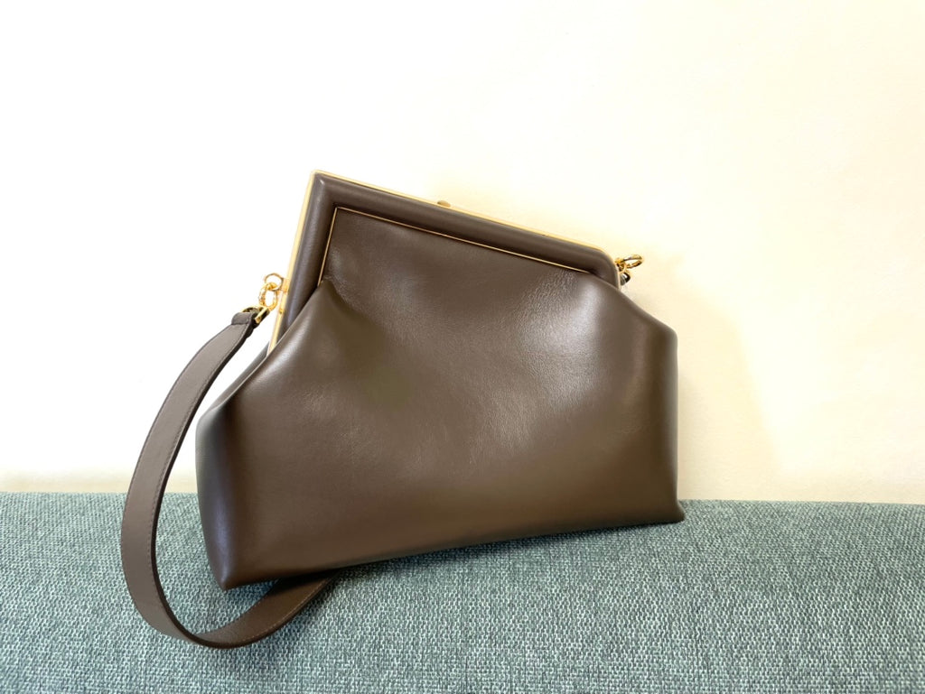 Catalogue article 4939548607 — view 2