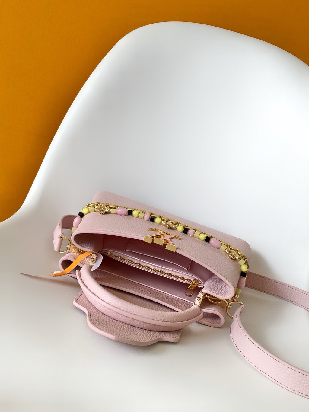 Catalogue article 1f38d9877f — view 8